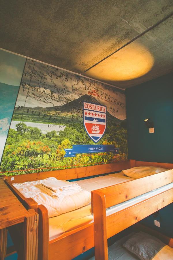 Lakeside Paradise Sport Hostel 크노케-하이스트 외부 사진
